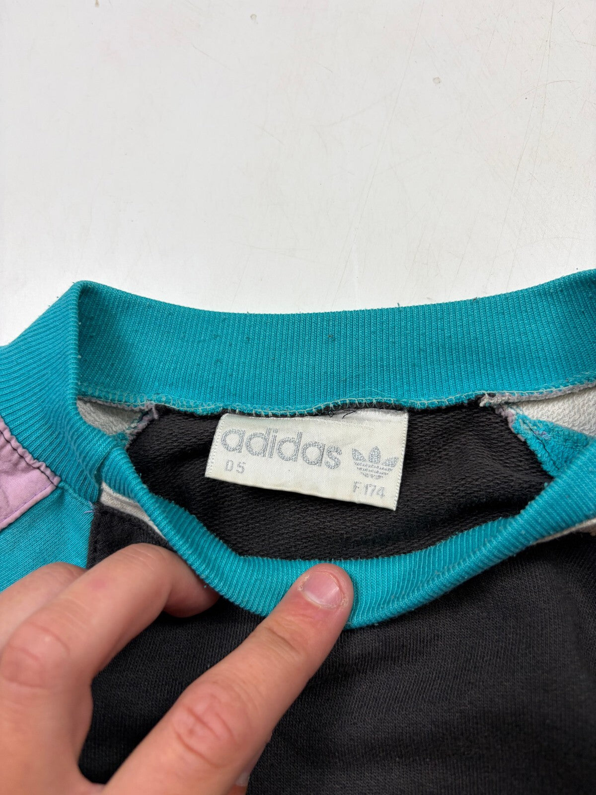 Vintage 80s Adidas originals team colour block sweatshirt (M)