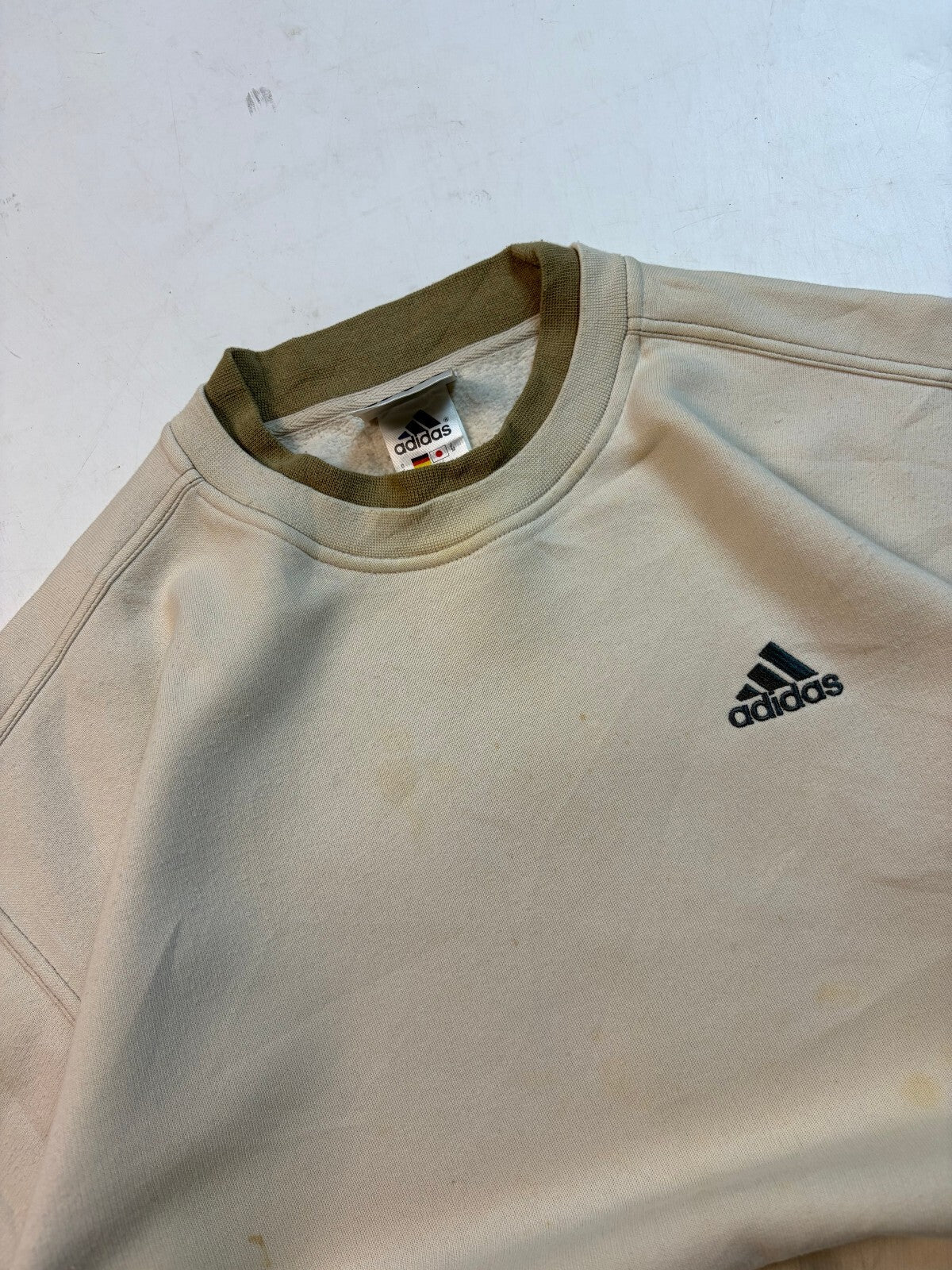 Vintage 90s adidas small logo sweatshirt (L)
