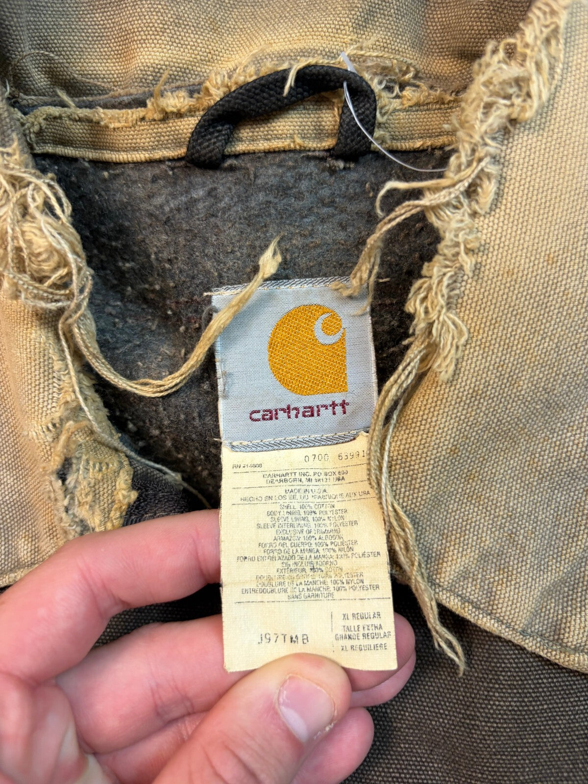 Vintage Carhartt distressed detroit jacket (XL)