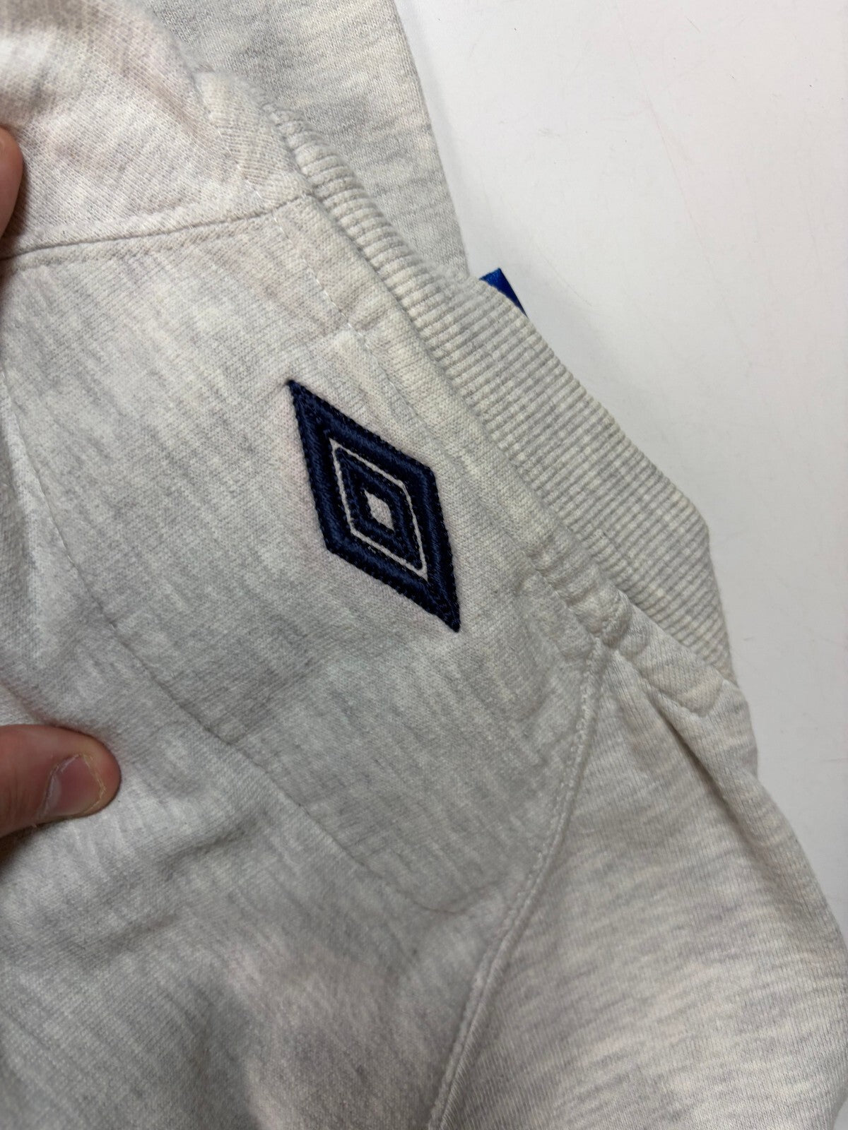Vintage 90s Umbro centre logo sweatshirt (XL)