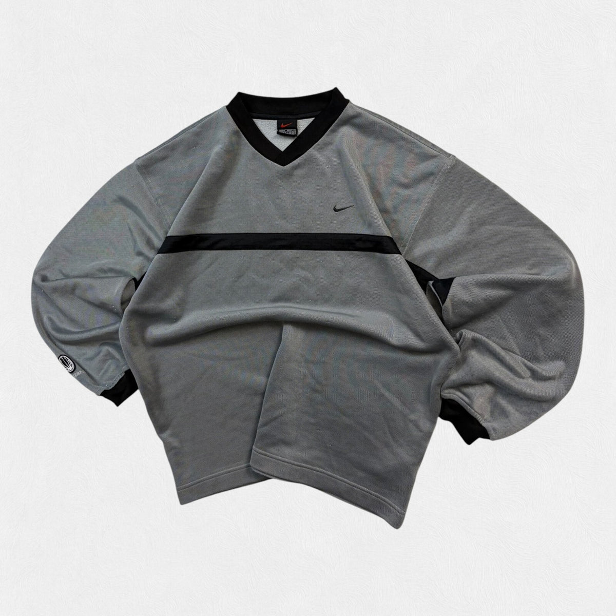 Vintage 90s Nike uptempo mini swoosh sweatshirt (M)