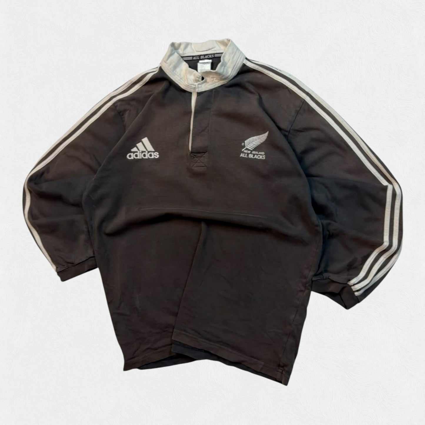 Vintage New Zealand all blacks 1999/00 Adidas rugby shirt (L)