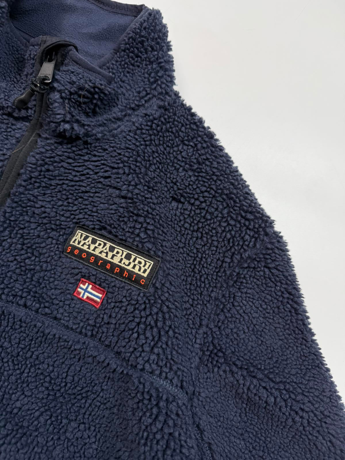 Vintage Napapijri deep pile sherpa fleece (M)