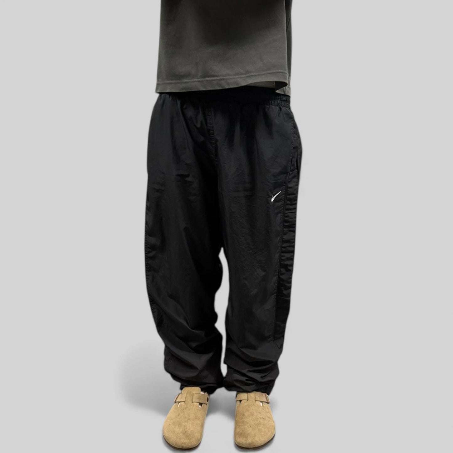 Vintage Nike baggy track pants (XL)