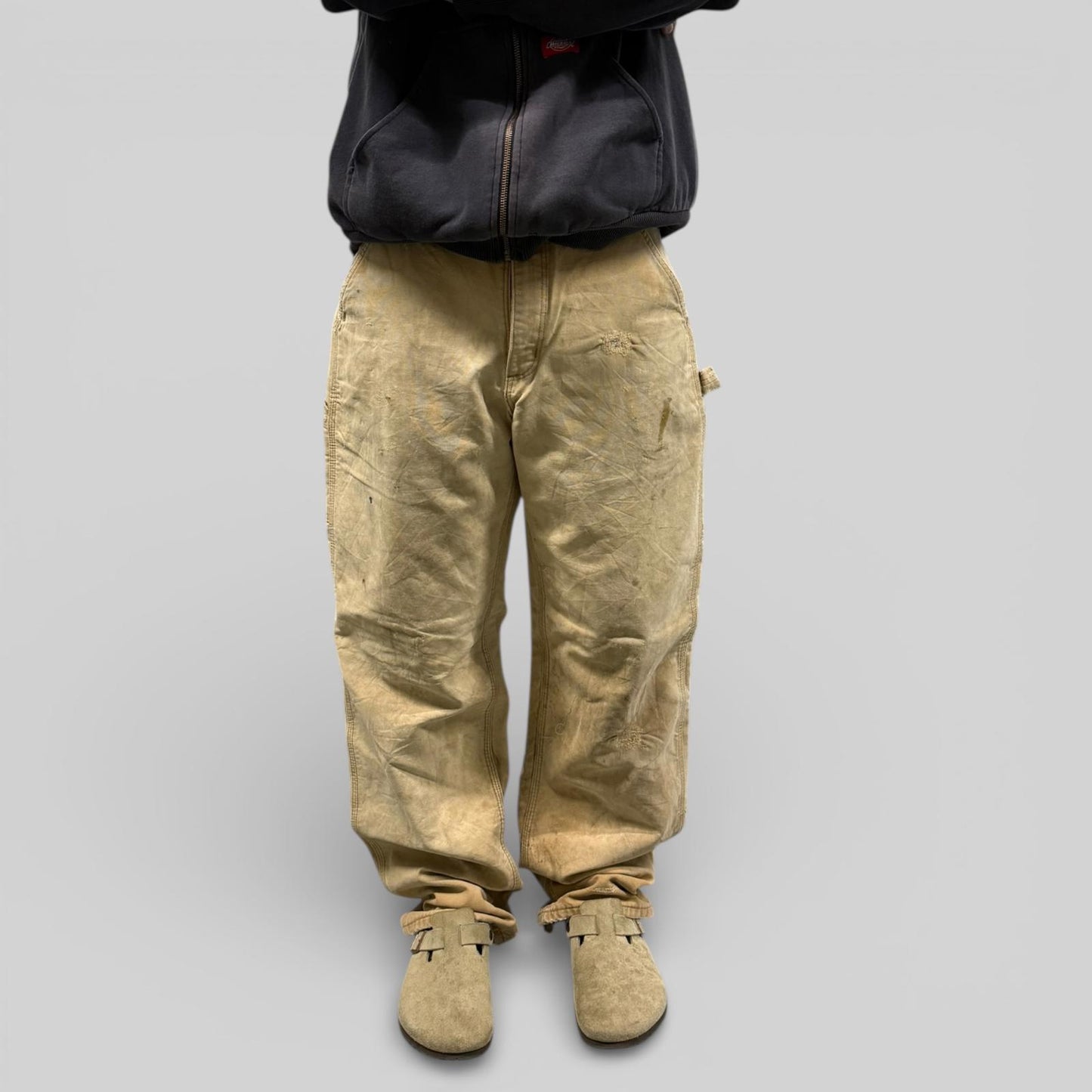 Vintage Carhartt baggy carpenter pants (W33)