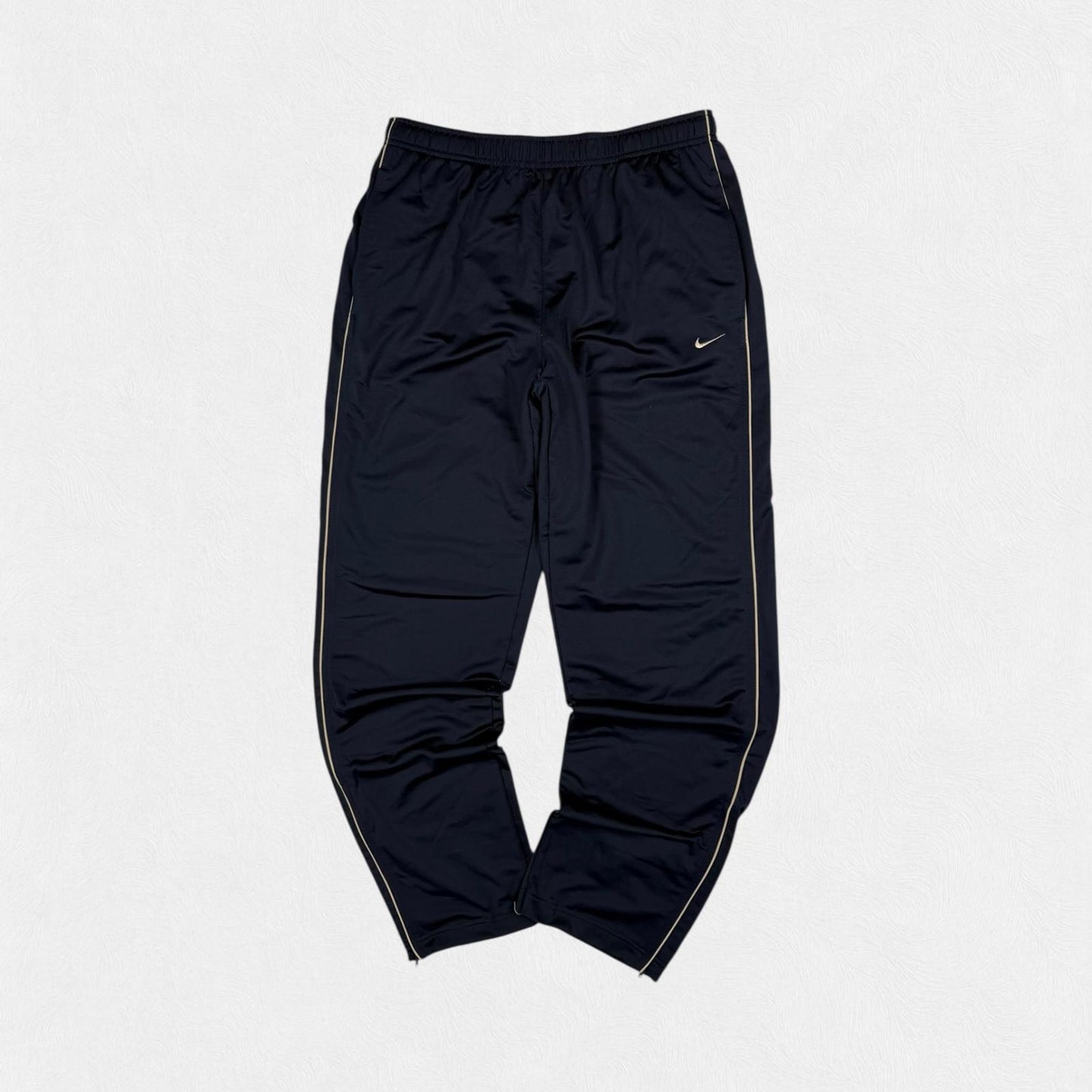 Vintage Nike baggy track pants (XL)