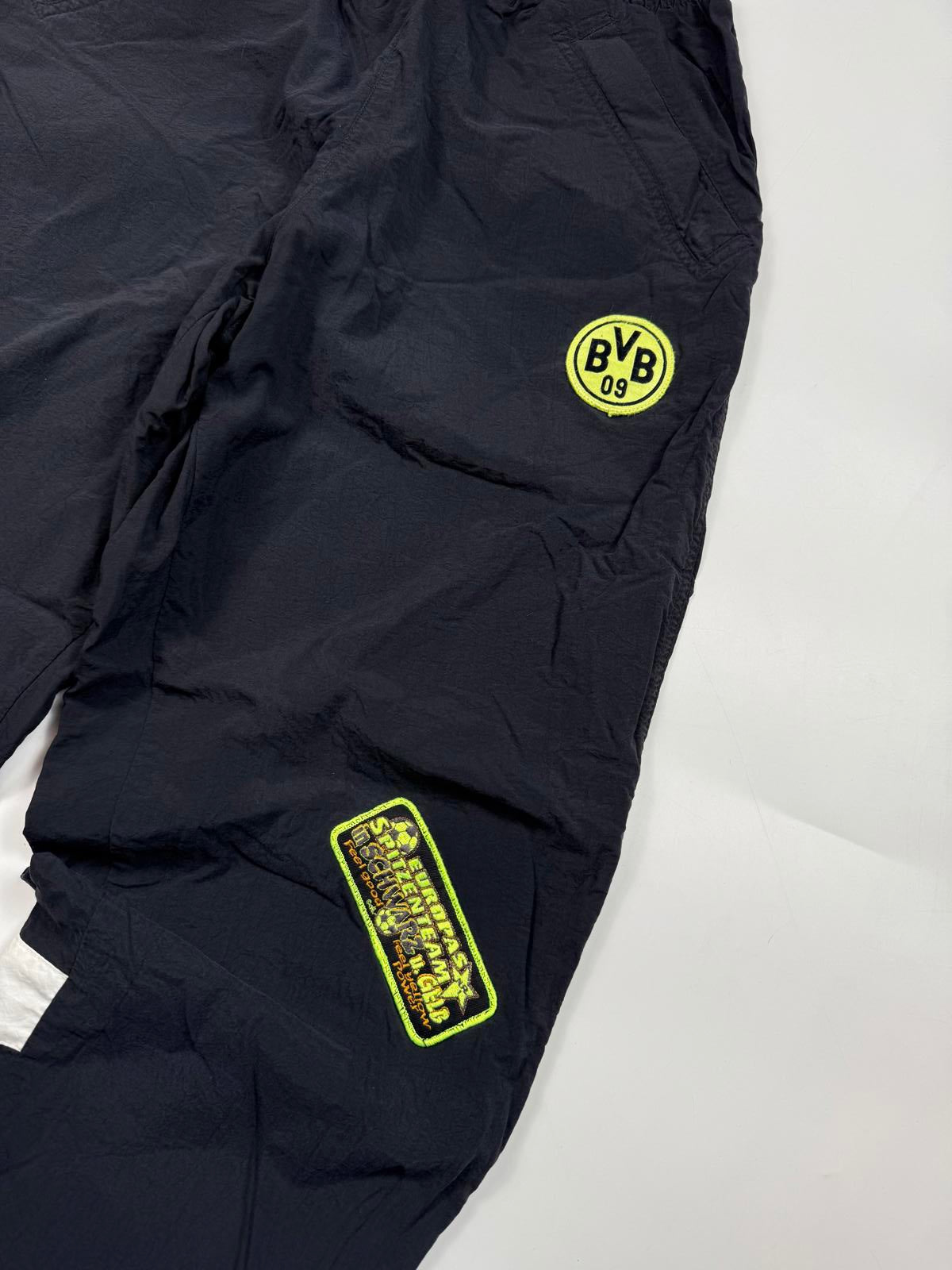 Vintage Borussia Dortmund 1996/97 Nike premier track pants (M)