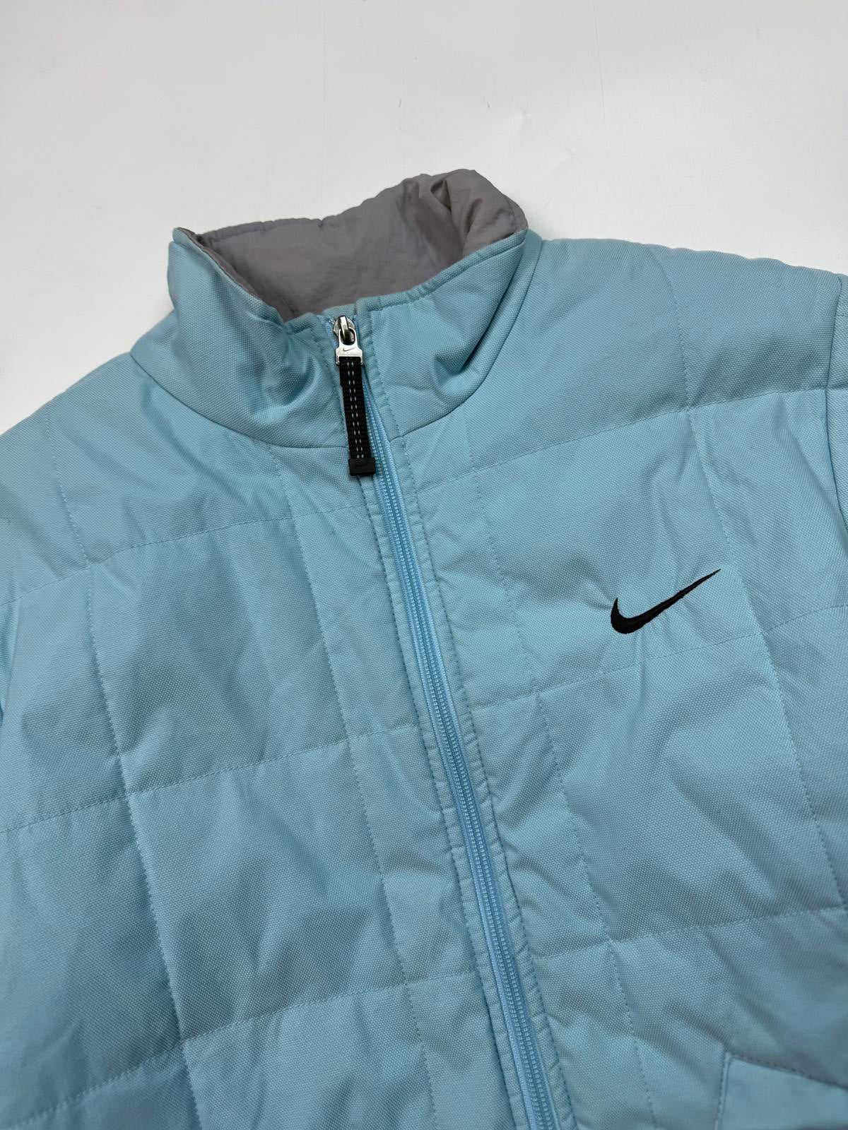 Vintage 90s Nike puffer jacket (W8)