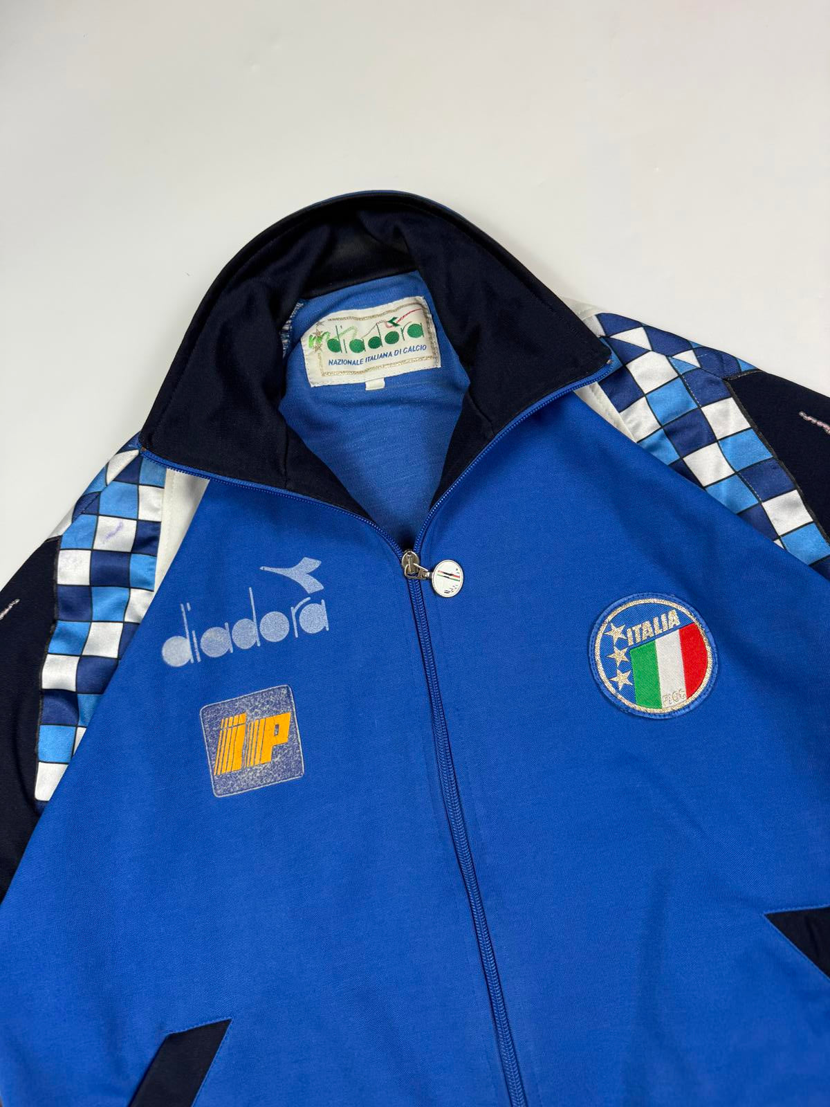 Vintage Italy 1990-92 Diadora football track jacket (M)