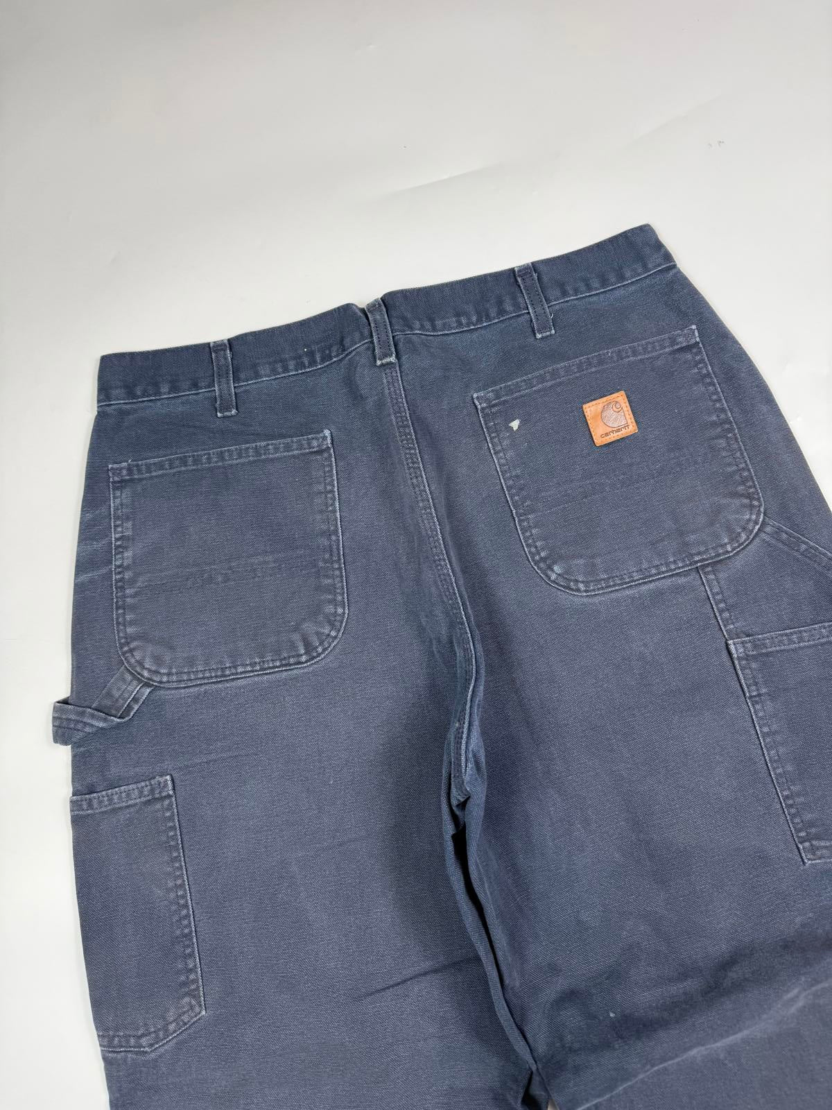 Carhartt baggy carpenter pants (W34)