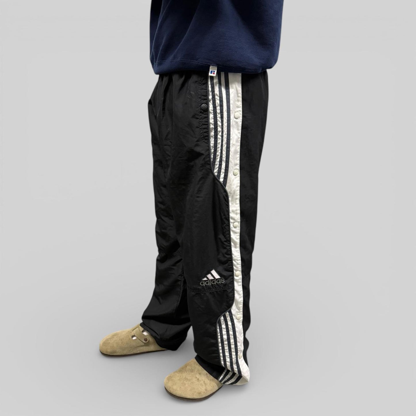 Vintage Adidas baggy track pants (L)
