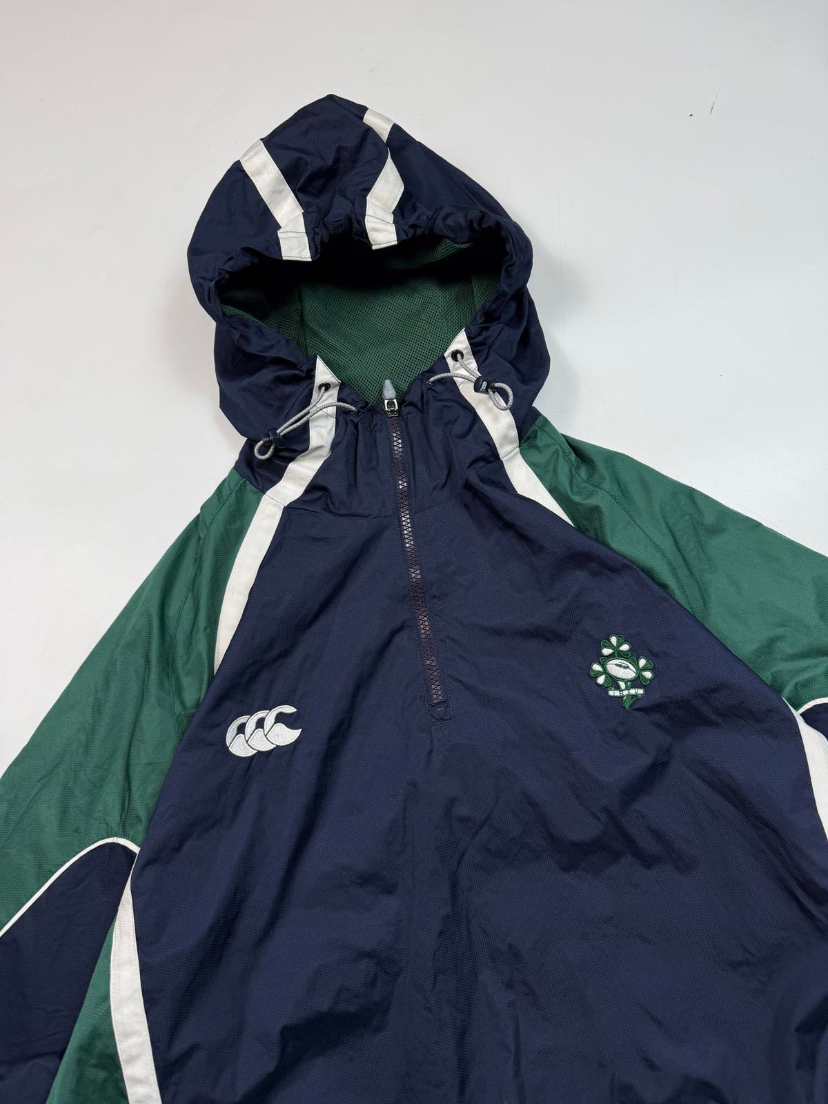 Vintage 2000s Ireland rugby union training jacket (L)