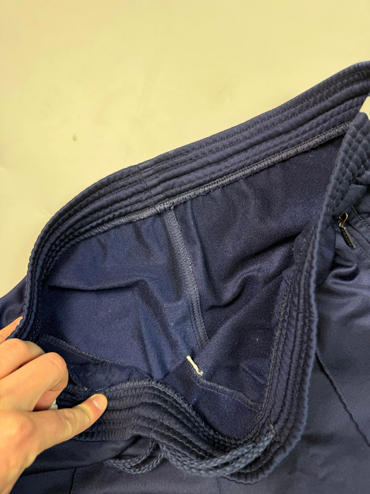 Vintage 90s adidas originals baggy track pants (L)