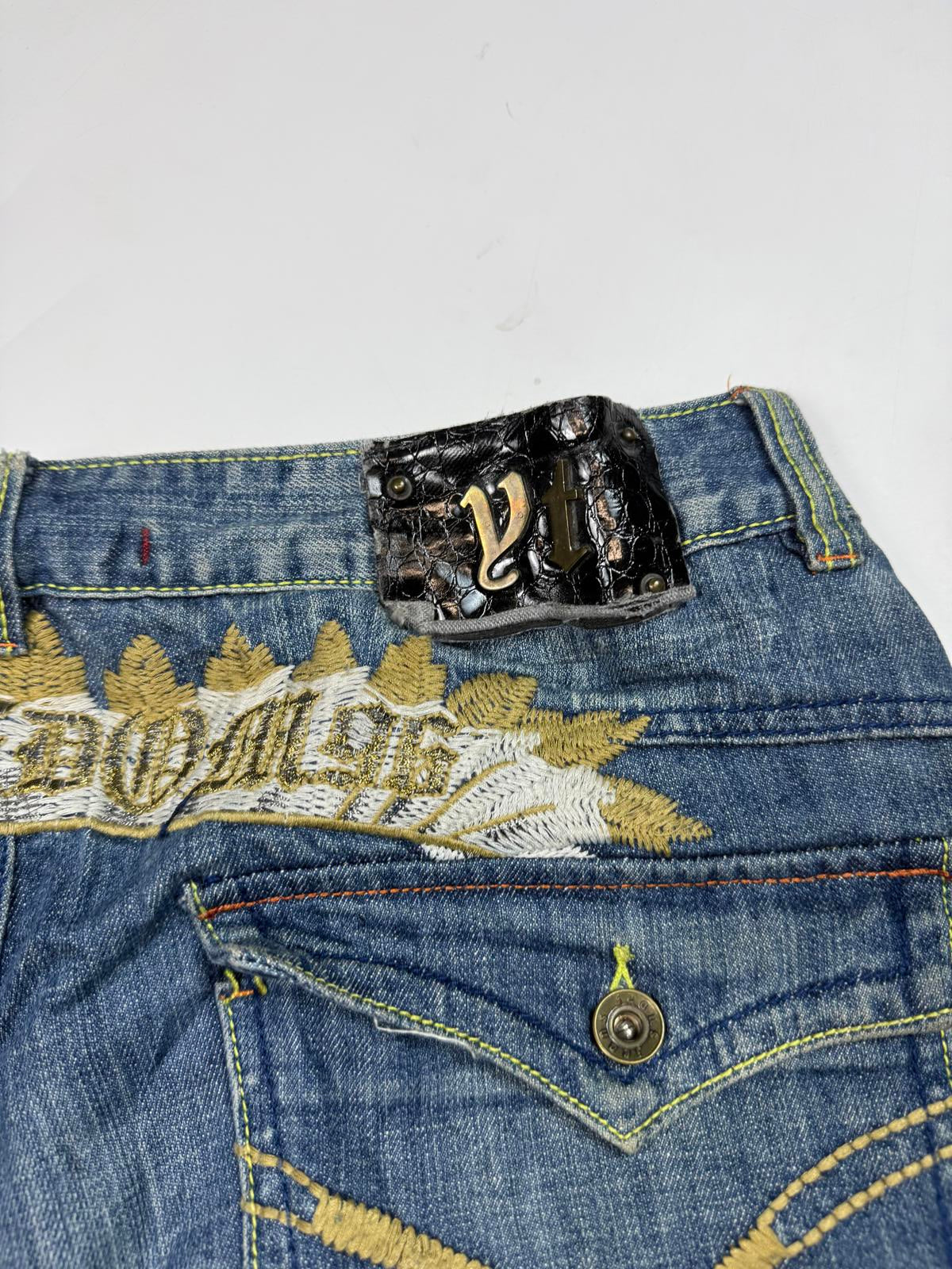 Vintage Y2K baggy hip hop Jeans (W34)