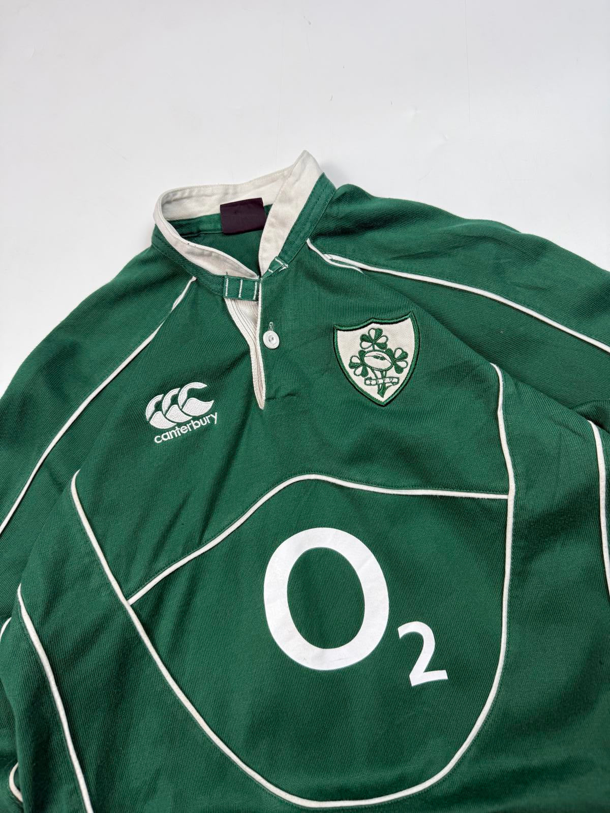 Vintage Ireland 2007/08 Canterbury rugby shirt (Y10)