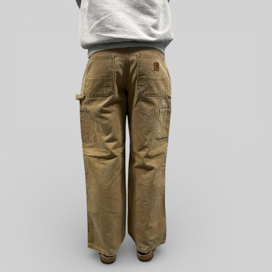 Carhartt baggy carpenter pants (W32)