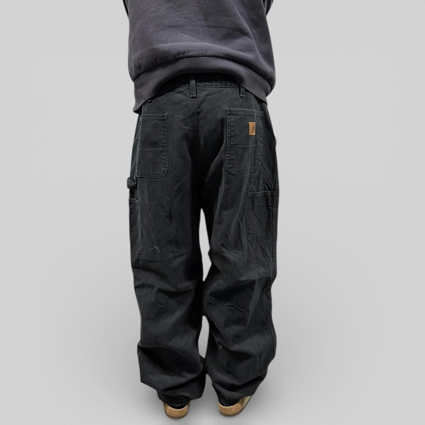 Carhartt baggy carpenter pants (W36)