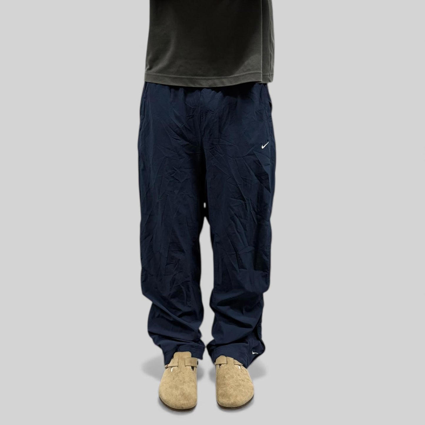 Vintage Nike baggy track pants (M)