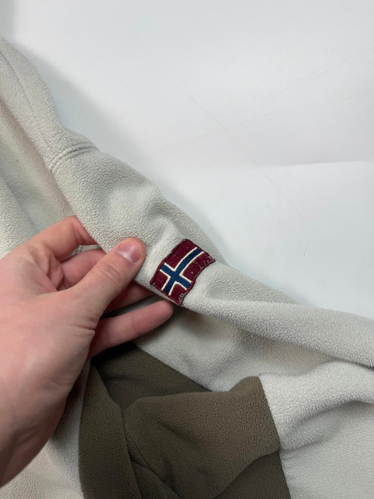 Vintage 90s Napapijri quarter zip fleece (M)