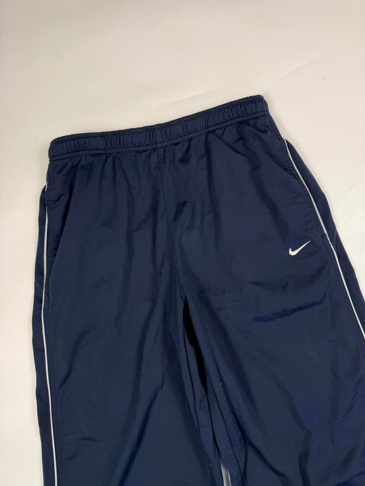Vintage Nike baggy track pants (L)