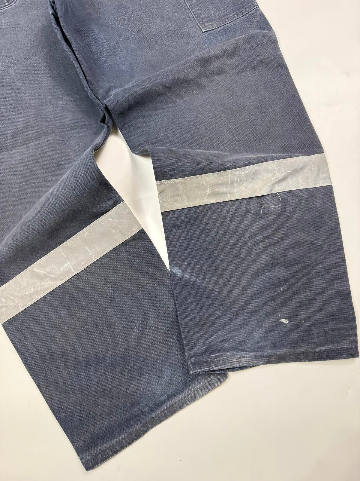 Carhartt baggy carpenter pants (W34)