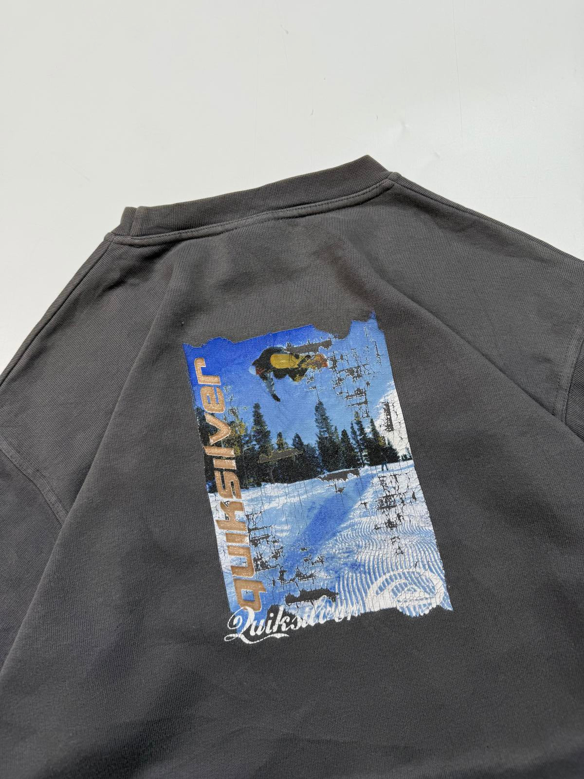 Vintage Y2K Quiksilver snowboarding sweatshirt (S)