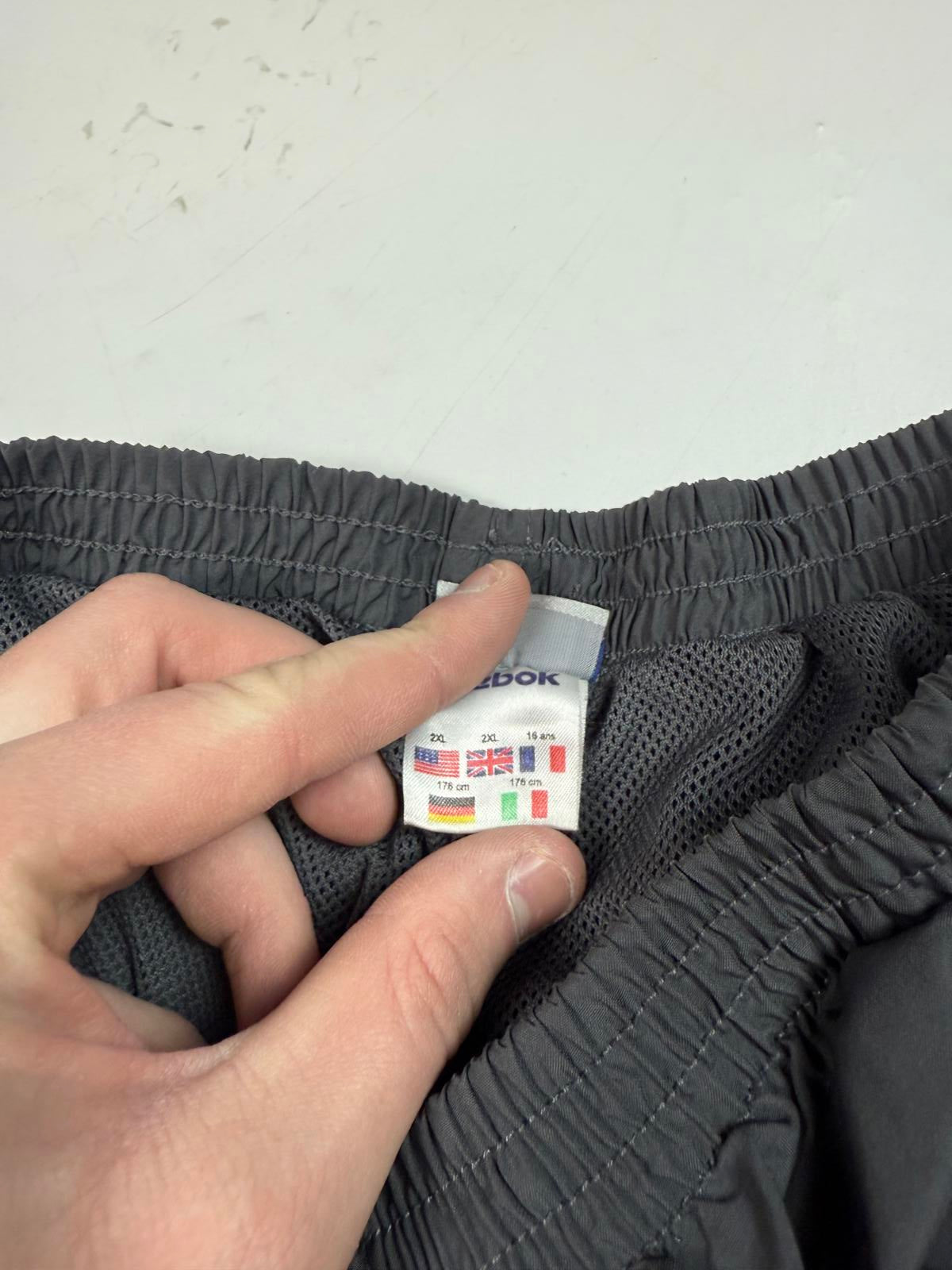 Vintage Reebok baggy track pants (S)