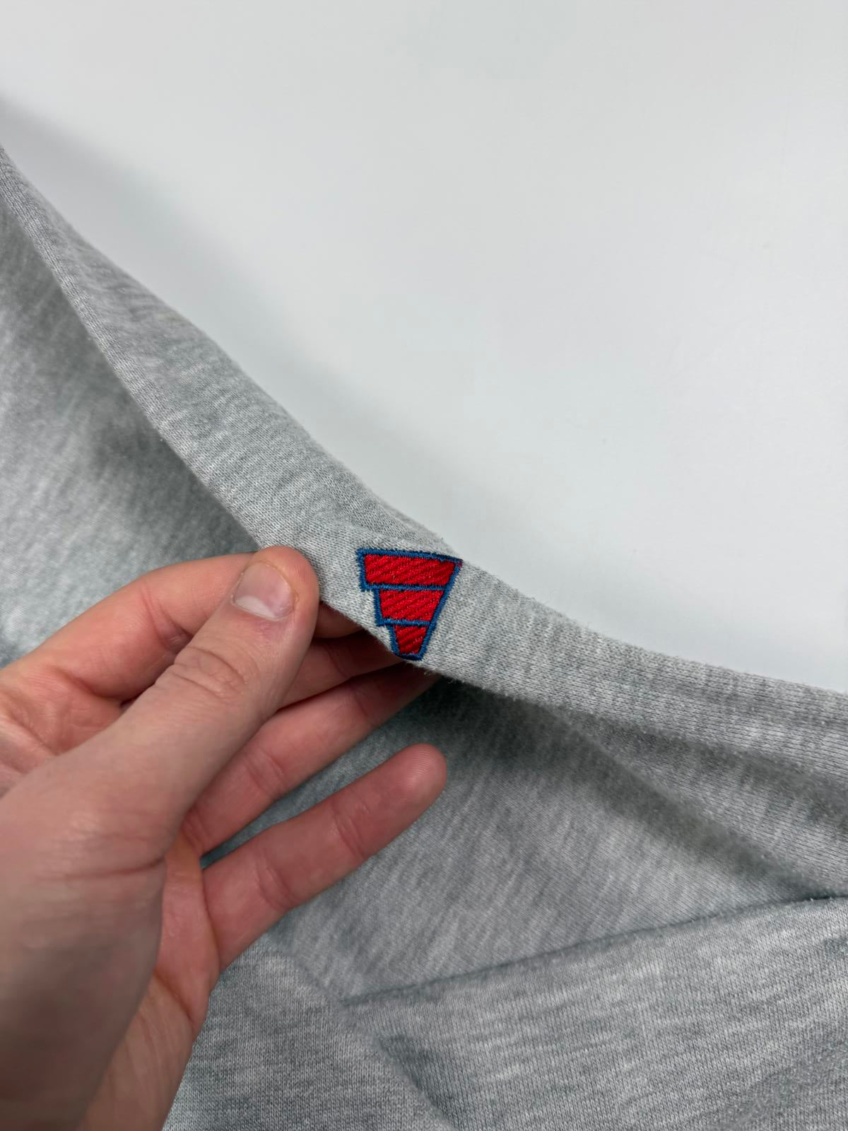 Vintage 90s Adidas centre logo sweatshirt (XL)