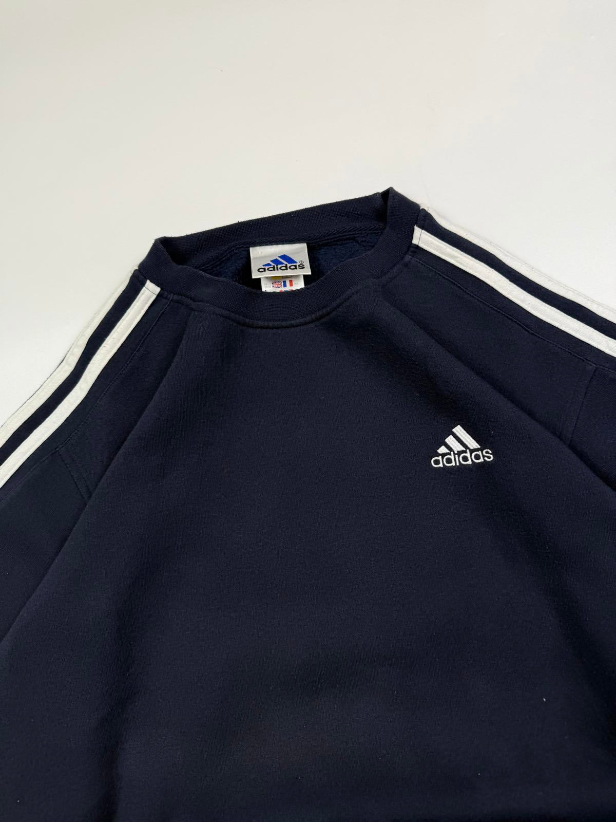 Vintage Adidas small logo sweatshirt (M)