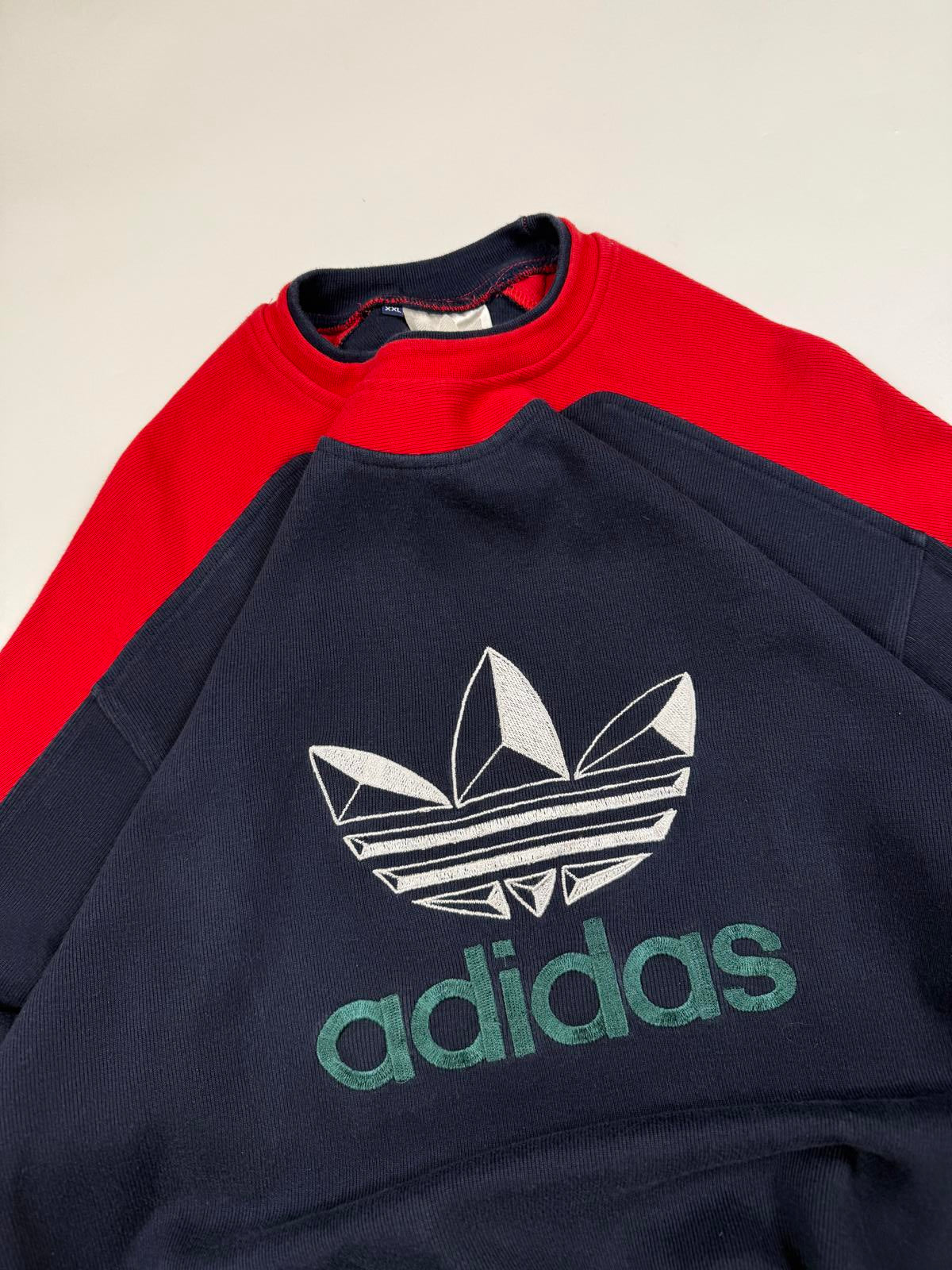 Vintage 90s Adidas Originals centre logo sweatshirt (L)