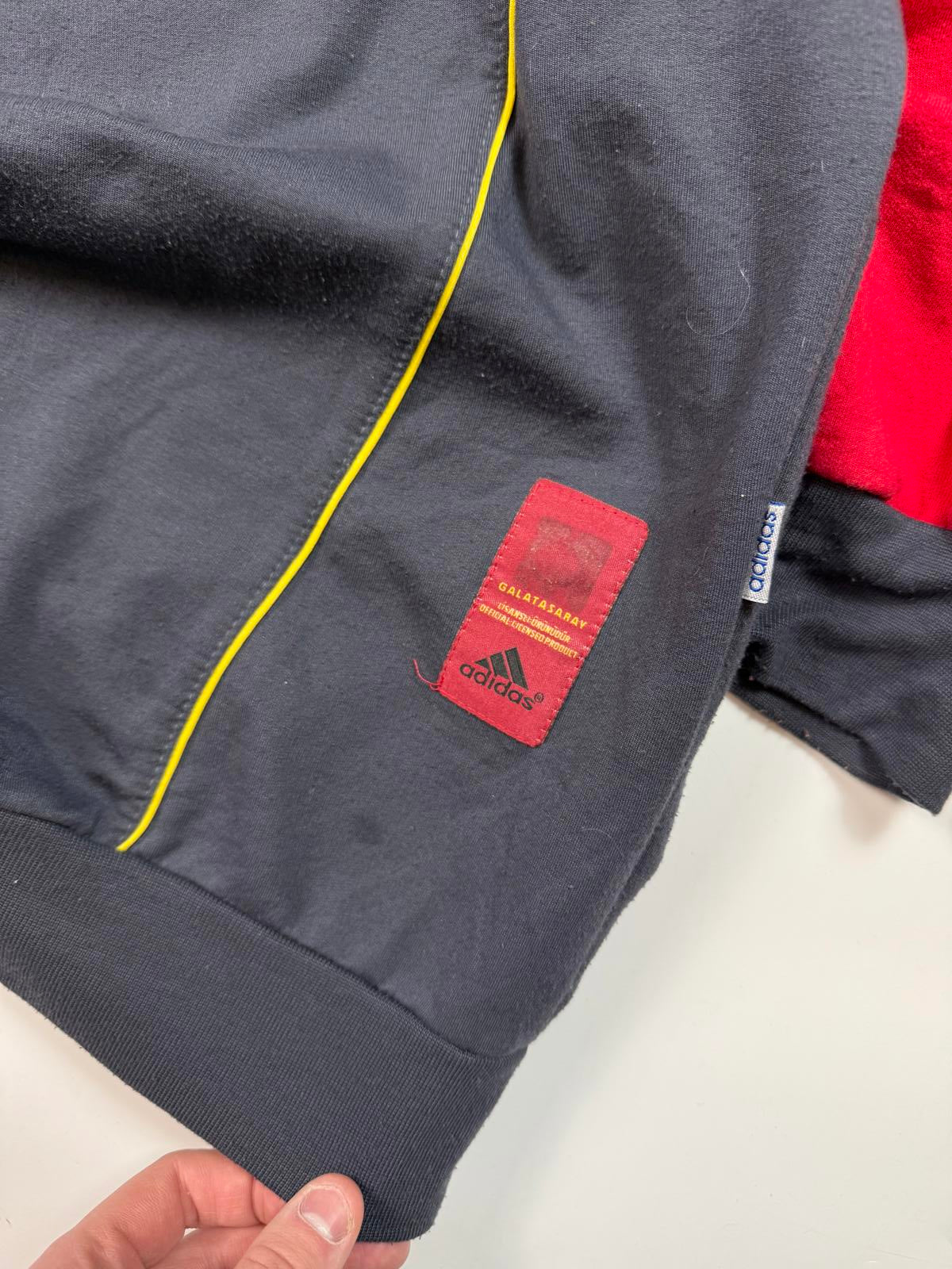 Vintae 90s Galatasaray Adidas football sweatshirt (L)