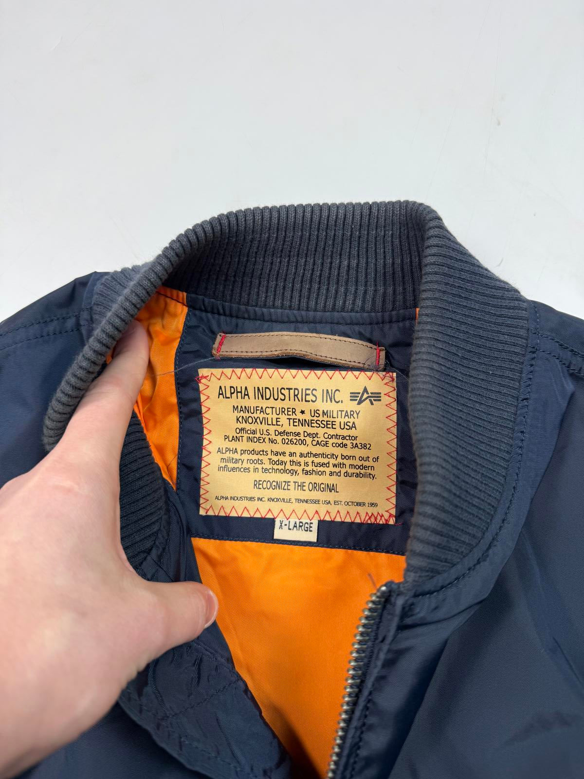 Alpha Industries MA-1 Military bomber jacket (XL)