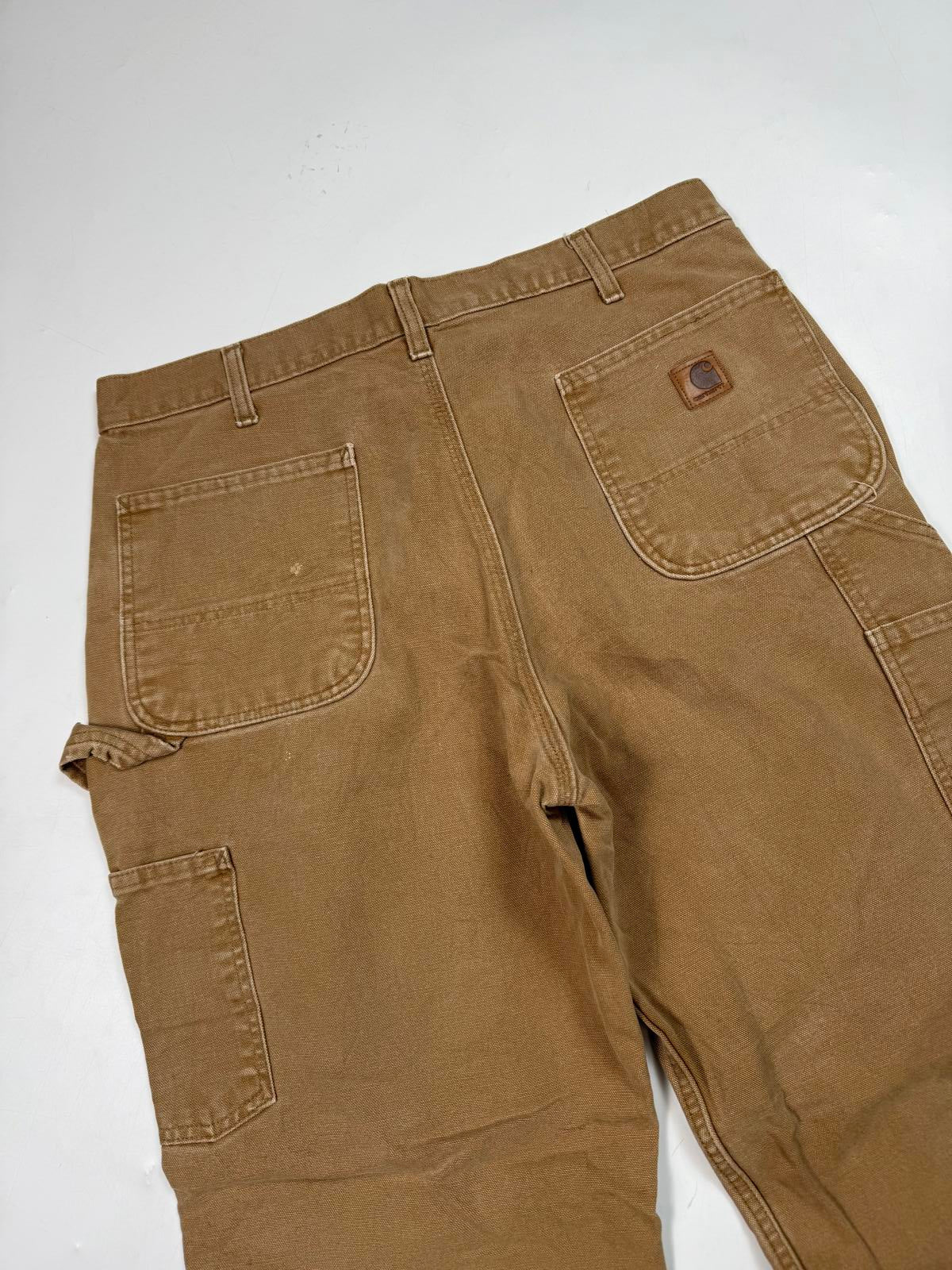 Carhartt baggy carpenter pants (W36)
