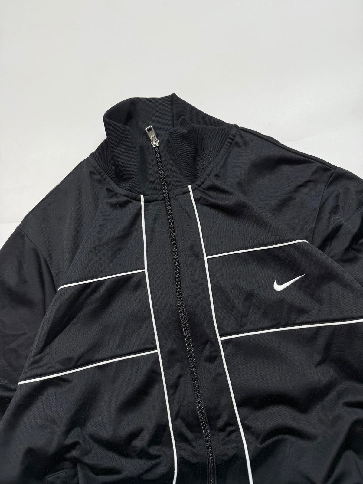 Vintage Nike track top (m)