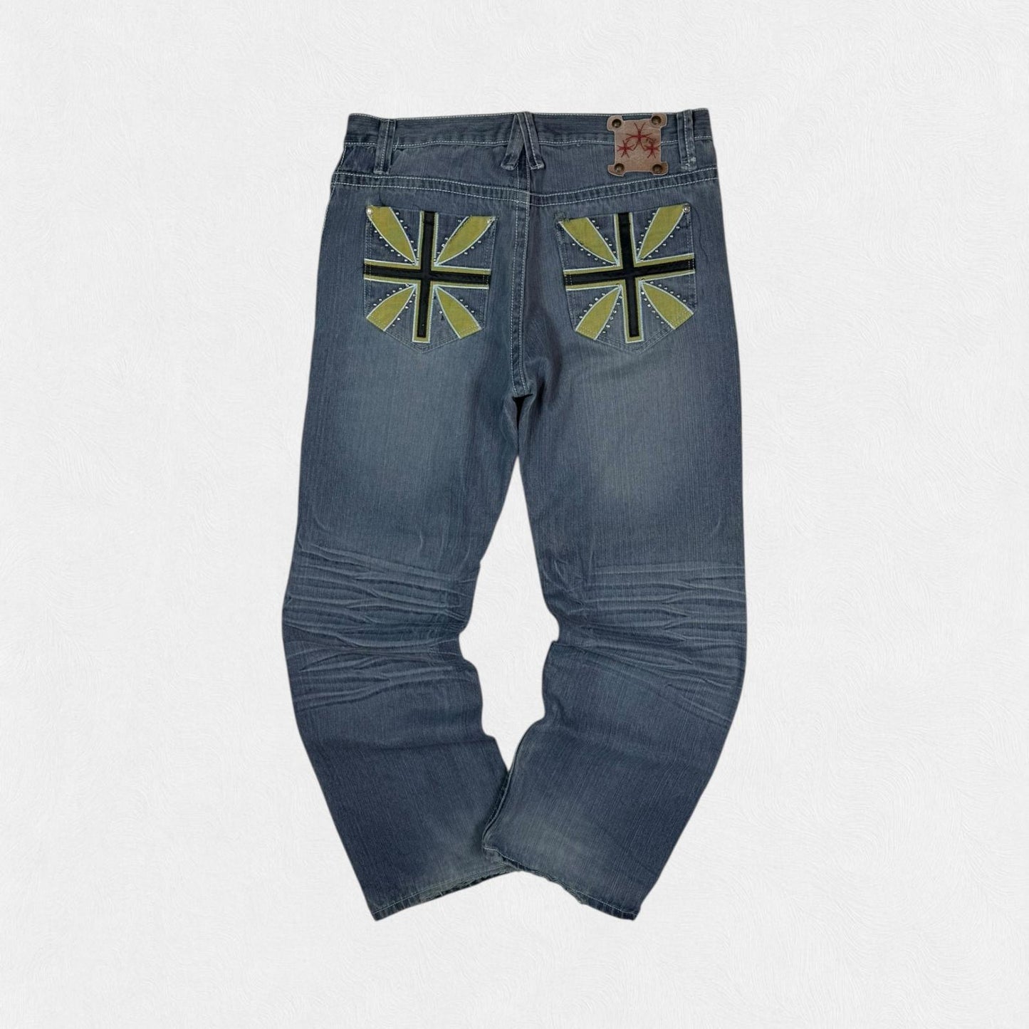 Vintage Y2K hip hop baggy jeans (W38)