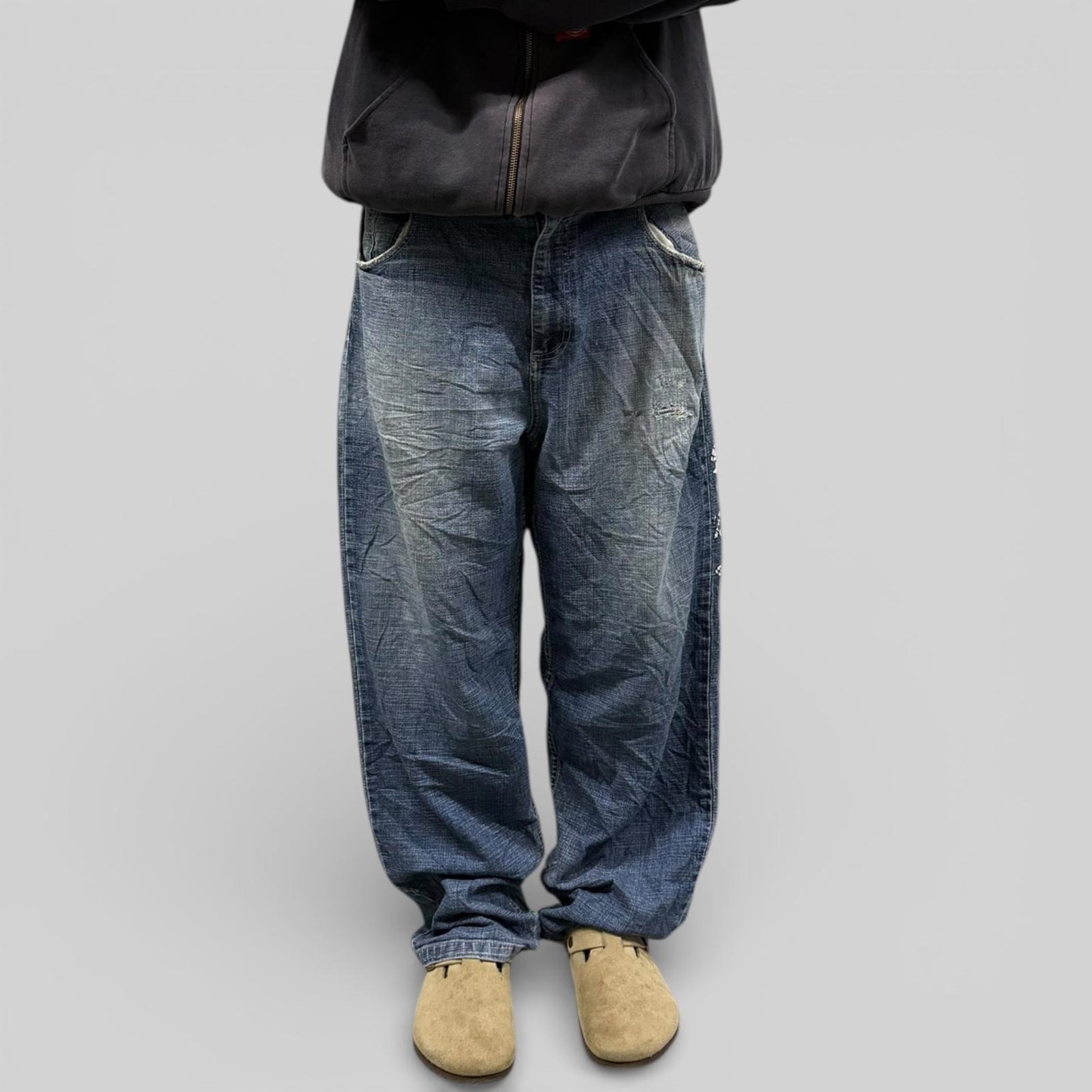 Vintage Y2K baggy hip hop Jeans (W38)