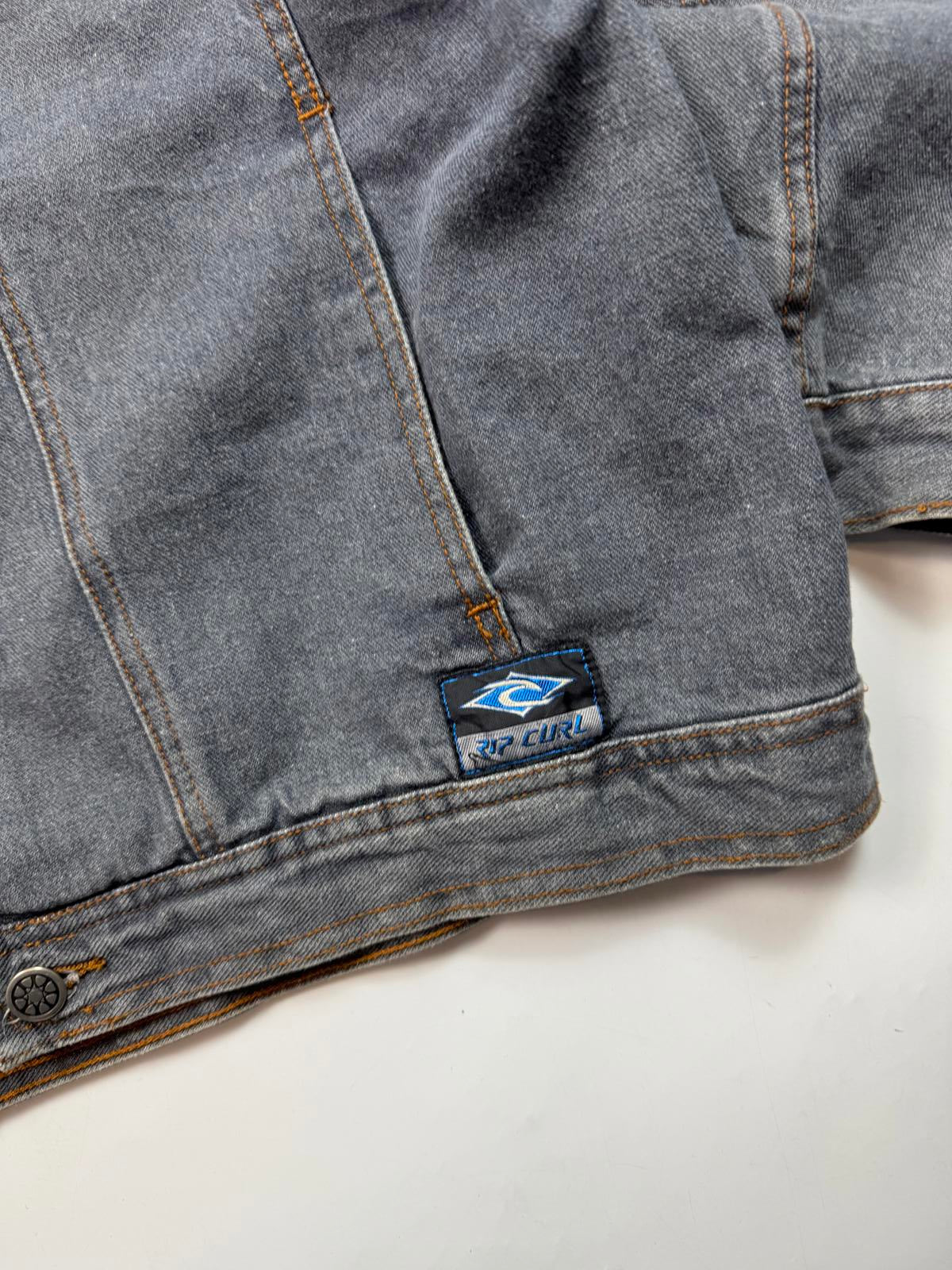 Vintage Rip curl denim jean jacket (M)